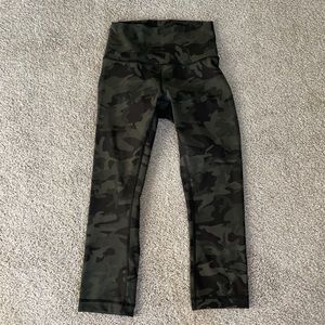 lululemon camo crops